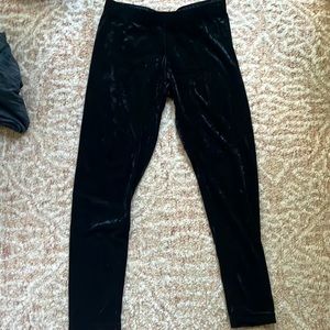 Crushed velvet black womens leggings size large